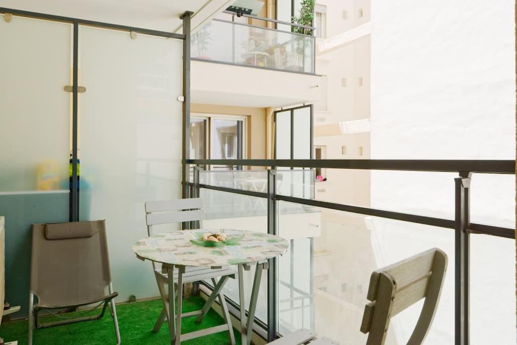 Super T2 Climatise Avec Balcon A Pied Plage Catalan 마르세유 외부 사진